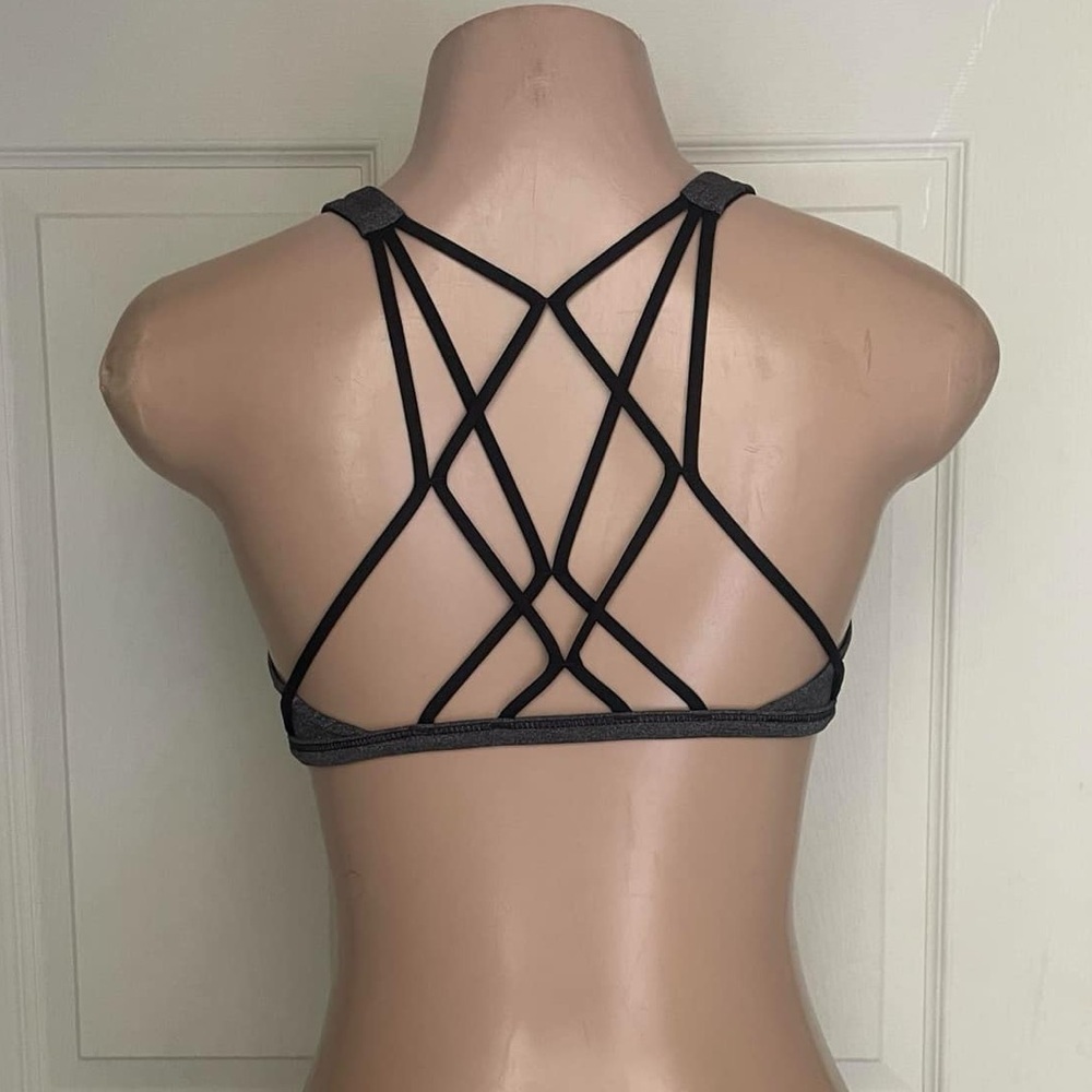 Lululemon athletica sports bra - Picture 4 of 7